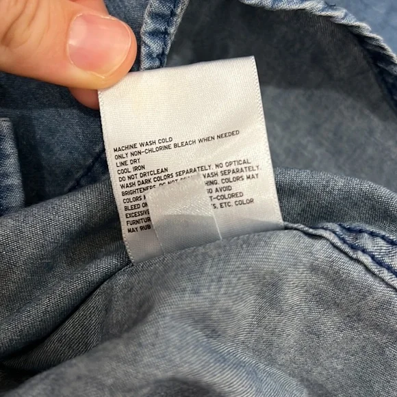 Uniqlo Denim Shirt Sz S - Picture 10 of 12